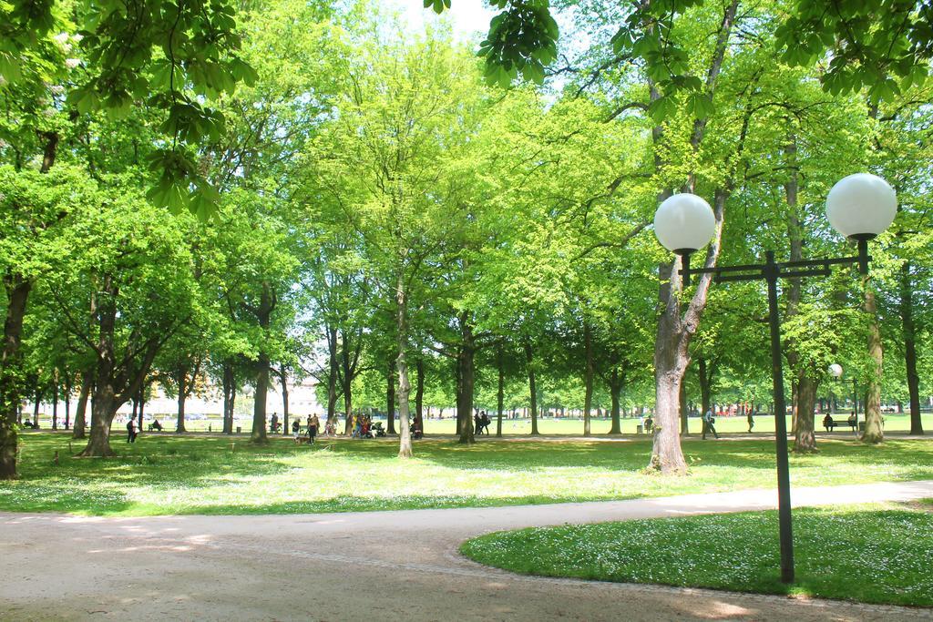 Hotel Eden - Am Hofgarten บอนน์ ภายนอก รูปภาพ
